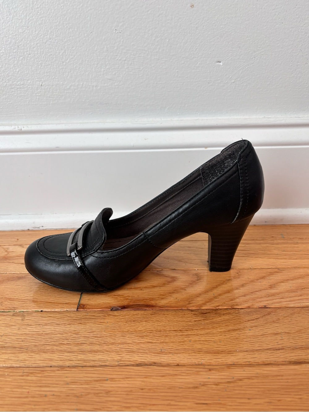 SoftShoe by Medicus Melissa Black Comfort Heels Pumps Women’s 7M Silver Accent - Picture 7 of 13